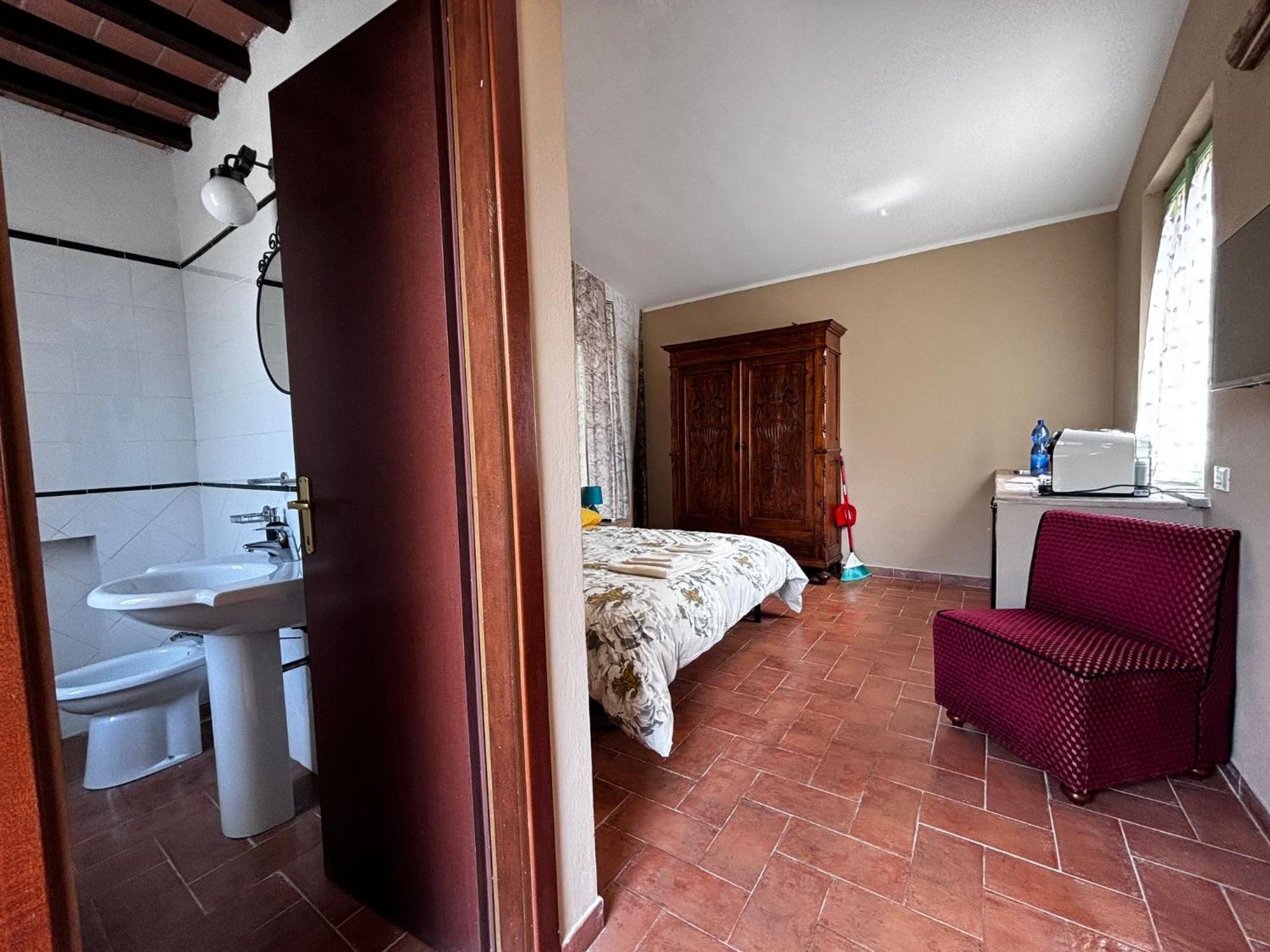 Il Poggio Hotel Pontedera Exterior photo