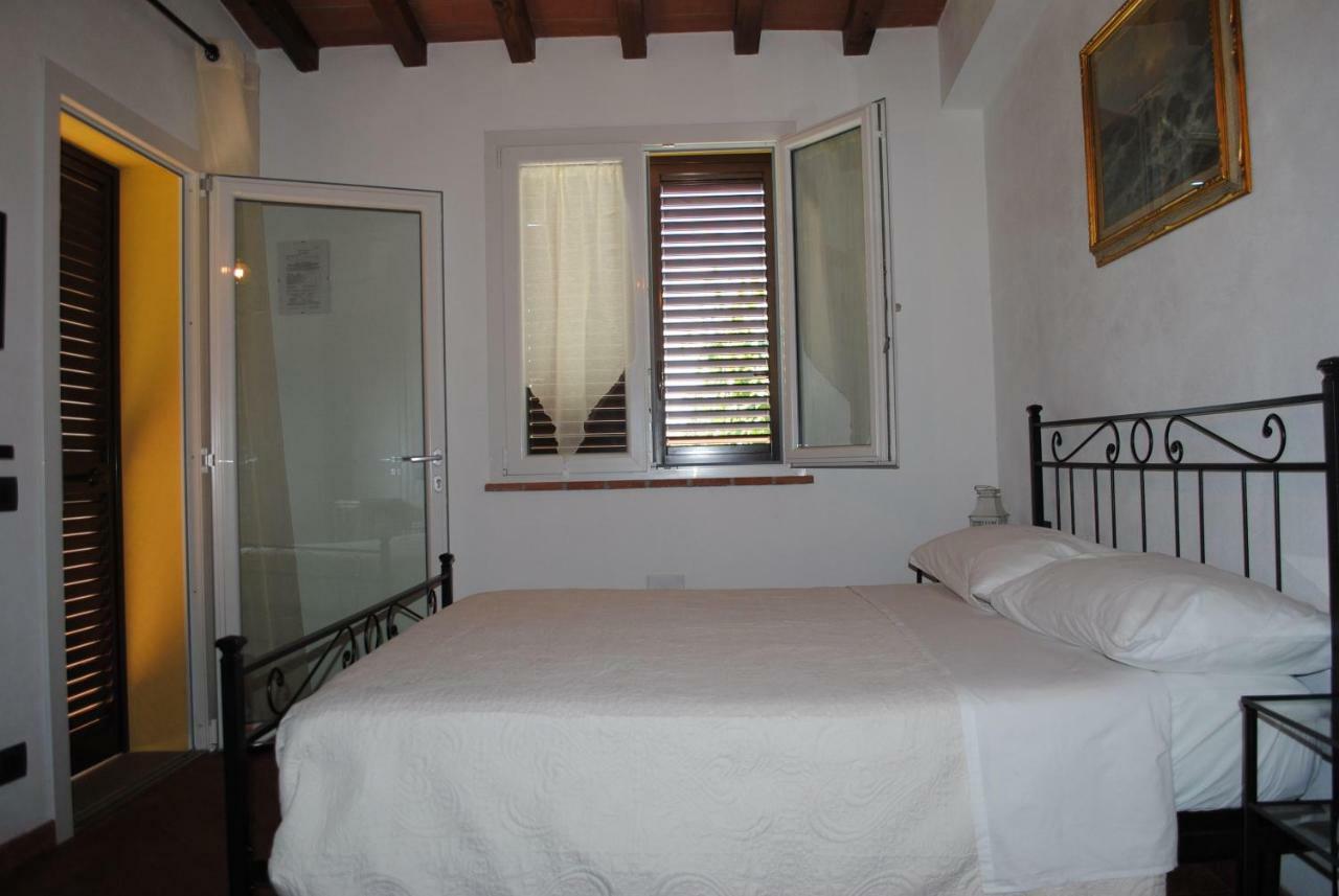 Il Poggio Hotel Pontedera Exterior photo